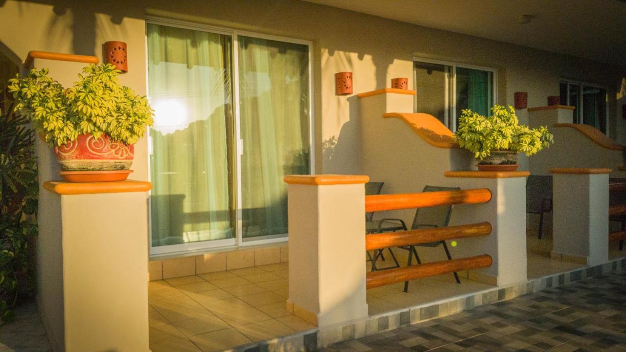Bonito Hotel By Arans Zihuatanejo Dış mekan fotoğraf